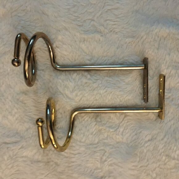 Bouclair Vintage Metal Gold Spiral Curtain Brackets Missing Original Har… - Picture 3 of 5
